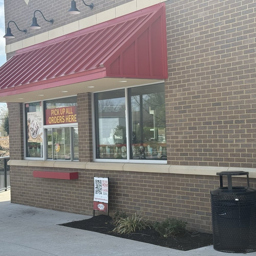 Bruster's Real Ice Cream - Order window - Juice Bars & Smoothies Near Me - Hendersonville, Tennessee Bruster's Real Ice Cream - Order window - Juice Bars & Smoothies Near Me - Hendersonville, Tennessee