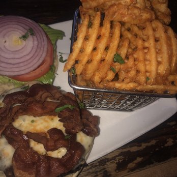 Tap House - Taste sooo good 7$ - Sports Bars Near Me - Forest Hills, New York Tap House - Taste sooo good 7$ - Sports Bars Near Me - Forest Hills, New York