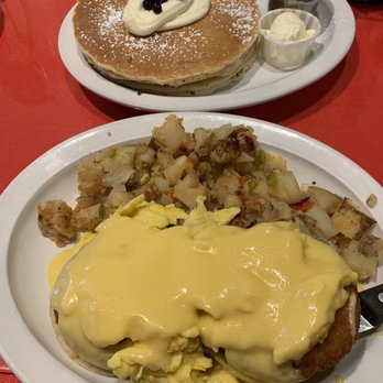 Mo's Egg House - Crab cake benedict and blueberry stuffed ricotta pancakes. - Breakfast & Brunch Near Me - Temecula, California Mo's Egg House - Crab cake benedict and blueberry stuffed ricotta pancakes. - Breakfast & Brunch Near Me - Temecula, California