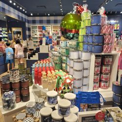 Bath & Body Works