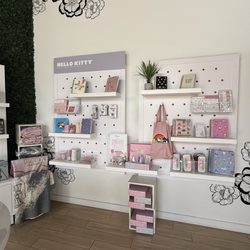 Erin Condren - hello kitty