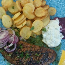 Kosta's Restaurant - Bifteki