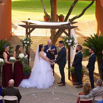 Everything Arizona Weddings - Videographers Near Me