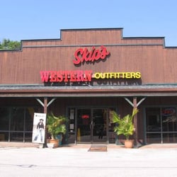 Skips Shoes & Western Boots - Beautiful downtown Osteen.