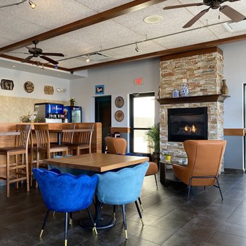 Greek Express - Dining room - Greek Near Me - Columbus, Ohio