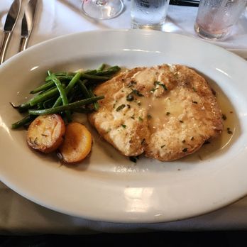 Alessandro's Italian - Chicken Limone - Italian Near Me - Manhasset, New York