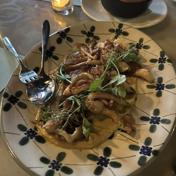 Decade Restaurant - Mushrooms - Bars Near Me - Louisville, Kentucky Decade Restaurant - Mushrooms - Bars Near Me - Louisville, Kentucky
