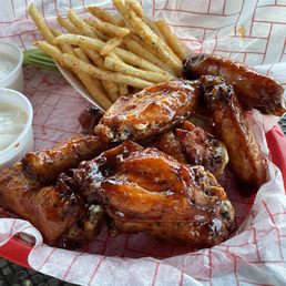 Smoked wings (8)