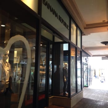 Banana Republic - Men's Clothing Near Me - Skokie, Illinois Banana Republic - Men's Clothing Near Me - Skokie, Illinois