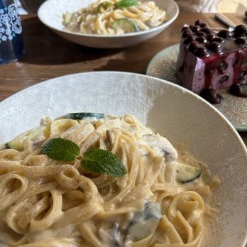 Aroma Craft Coffee - Rich Miso Pasta Blueberry Cheesecake - Coffee Roasteries Near Me - Walnut, California