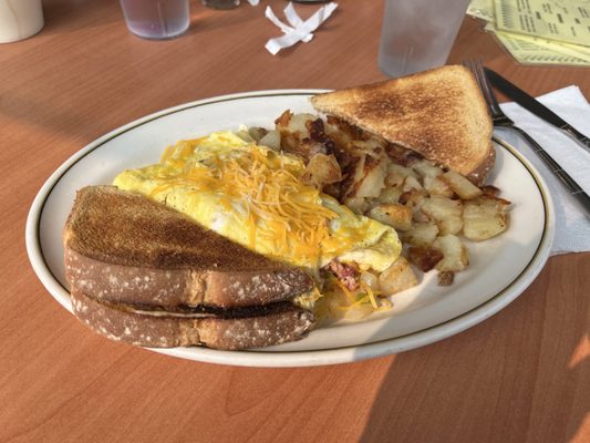 Daisy's Diner by null