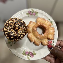 Donut King - Glazed Old Fashioned Chocolate with Nuts