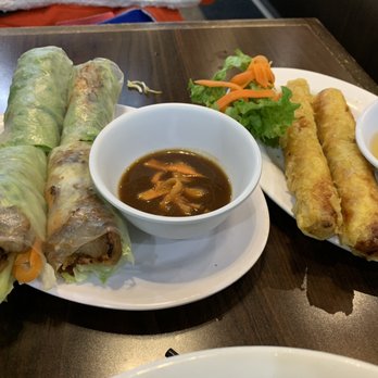 Pho Metro - Check out the length of the egg roll...super odd. And the open ends on the spring roll. Not that great! - Vietnamese Near Me - Scarborough, Ontario Pho Metro - Check out the length of the egg roll...super odd. And the open ends on the spring roll. Not that great! - Vietnamese Near Me - Scarborough, Ontario