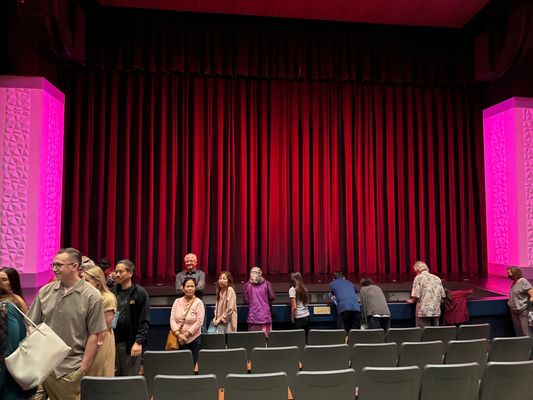 Diamond Head Theatre by null