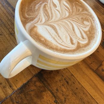 Mercato Cafe - White mocha, large - Coffee & Tea Near Me - Simpsonville, South Carolina