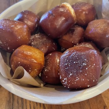 Culinary Dropout - Soft Pretzels & Provolone Fondue - New American Near Me - Phoenix, Arizona