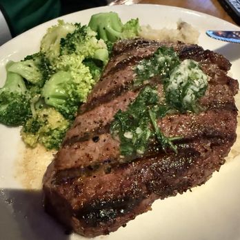 Twin Peaks - Sirloin Steak - Sports Bars Near Me - West Palm Beach, Florida Twin Peaks - Sirloin Steak - Sports Bars Near Me - West Palm Beach, Florida