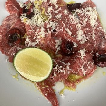 Robertas - Omg this tuna is next level - Pizza Near Me - New York, New York Robertas - Omg this tuna is next level - Pizza Near Me - New York, New York