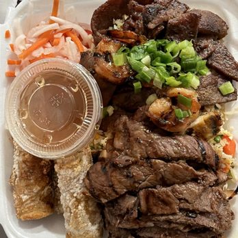 Saigon Bistro - Vietnamese Near Me - Aurora, Colorado Saigon Bistro - Vietnamese Near Me - Aurora, Colorado