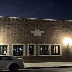 JJ's Steak & Pizza House - Exterior