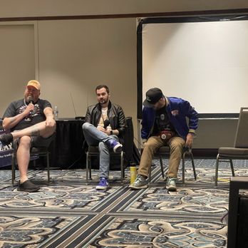 Retro Game Con - Panel - Video Game Stores Near Me - Syracuse, New York Retro Game Con - Panel - Video Game Stores Near Me - Syracuse, New York