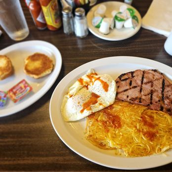 Zula's Restaurant - Mexican Near Me - Nogales, Arizona