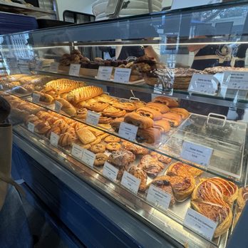 Maison Benoit - Patisserie/Cake Shop Near Me - Danville, California
