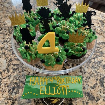 Triple Delight Bakery - Cupcakes - Bakeries Near Me - Phoenix, Arizona