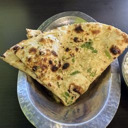 Garlic naan Garlic naan