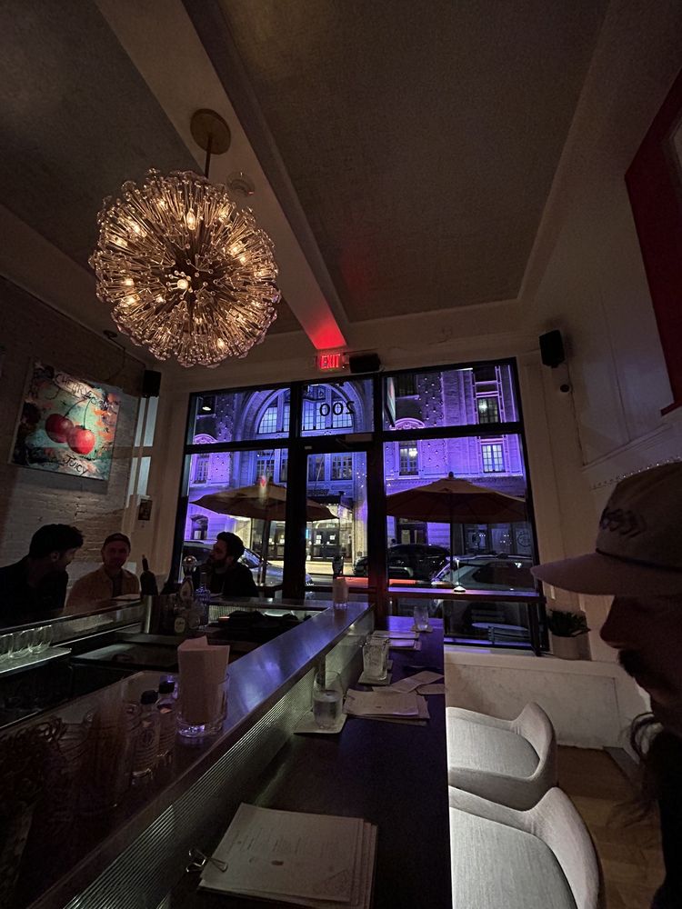 CLEMENTINE COCKTAIL BAR Updated October 2024 141 Photos & 34