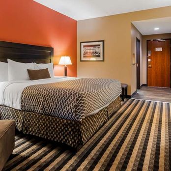 Best Western Blairmore - Guest Room - Hotels Near Me - Saskatoon, Saskatchewan Best Western Blairmore - Guest Room - Hotels Near Me - Saskatoon, Saskatchewan