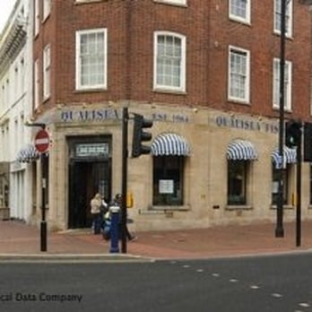 Qualisea Fish Restaurant - Fish & Chips Near Me - Eastbourne, ESX