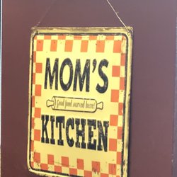Mom's Family Restaurant