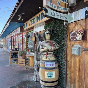 LA VECINDAD - Tacos Near Me - Las Vegas, Nevada
