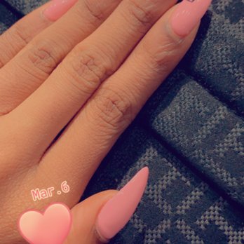 The Nail Place - Pink nails by Yen - Nail Salons Near Me - Evergreen Park, Illinois The Nail Place - Pink nails by Yen - Nail Salons Near Me - Evergreen Park, Illinois