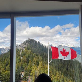 Northern Lights Alpine Kitchen - Buffets Near Me - Banff, Alberta Northern Lights Alpine Kitchen - Buffets Near Me - Banff, Alberta
