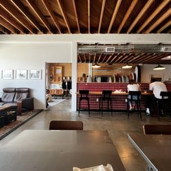 Saba Surf - Seating