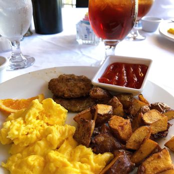 Beauclaire Restaurant - Scrambled eggs, potatoes, and sausage - Southern Near Me - Mount Dora, Florida