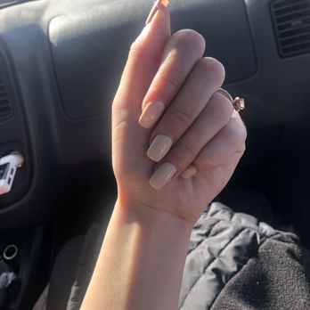 Venus Nails - New set, super good pricing!! $35 for new gel set. Boa is great - Nail Salons Near Me - Albuquerque, New Mexico