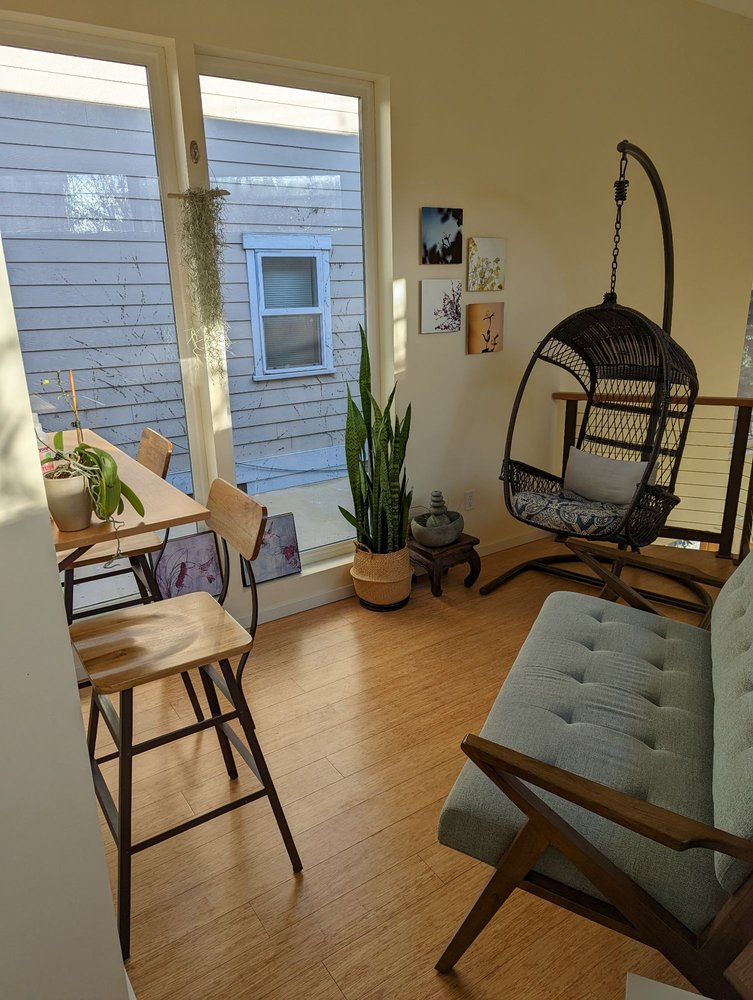 Rielle Moon Seattle Massage Logo