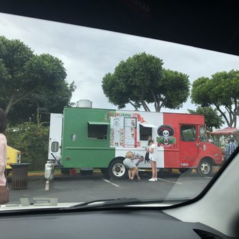 El Jalisciense - Food truck behind Waikele Shopping Outlet - Food Trucks Near Me - Kapolei, Hawaii