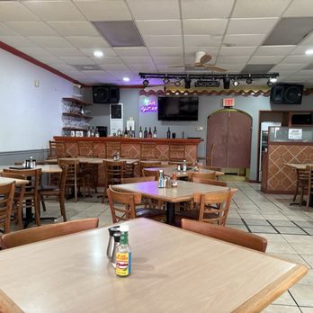 Azucar Buffet - Inside View - Cuban Near Me - Cape Coral, Florida