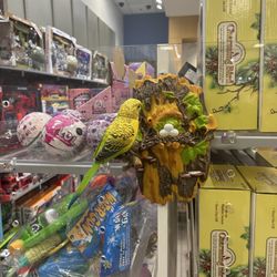 Toys n more