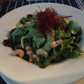 Hotel Hofgarten - Awesome salad with passion fruit dressing. Not very photogenic but very yummy! - Restaurants Near Me - Luzern, LU Hotel Hofgarten - Awesome salad with passion fruit dressing. Not very photogenic but very yummy! - Restaurants Near Me - Luzern, LU