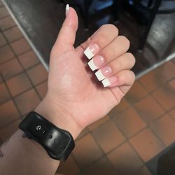 Crystal Nails II