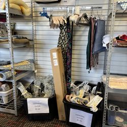 The Cottage Shop - Hangers