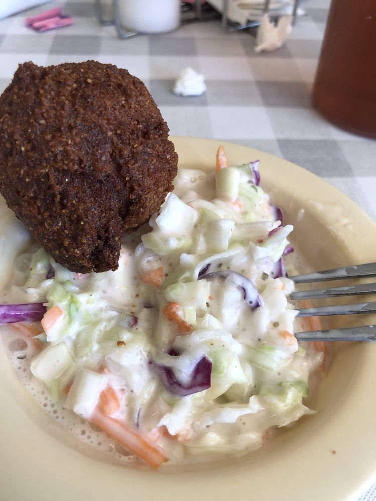 CATFISH PALACE Updated October 2024 20 Photos & 37 Reviews 200 US