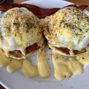 Scenic View Restaurant - Crab Cake Benedict - Breakfast & Brunch Near Me - Bloomington, Indiana