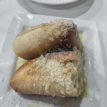 Poppys Italiano - The most delicious garlic French bread ever! - Italian Near Me - St. Augustine, Florida Poppys Italiano - The most delicious garlic French bread ever! - Italian Near Me - St. Augustine, Florida