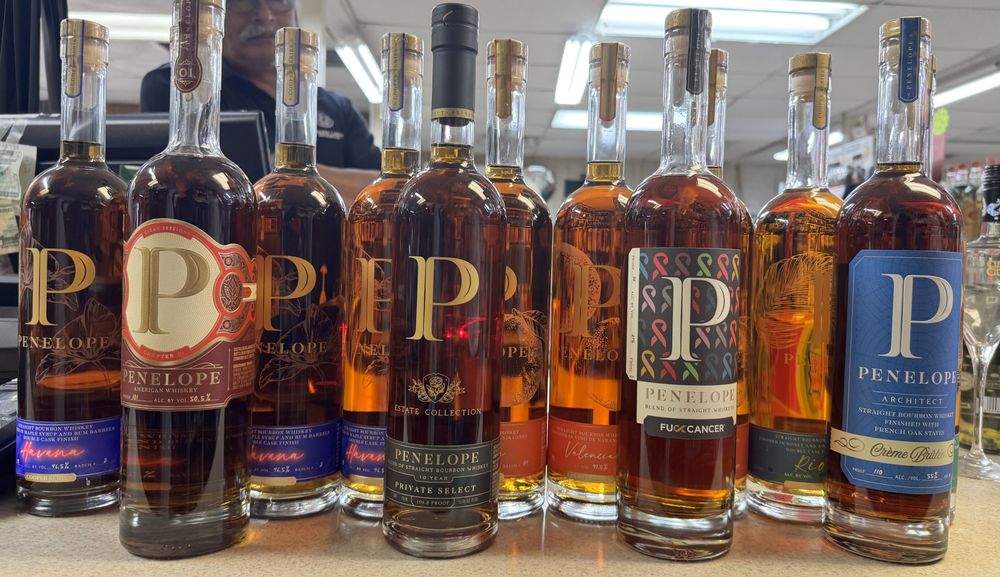 Social spots from Grand Liquor